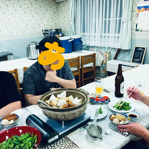 アットホームおおほりでの夕食風景