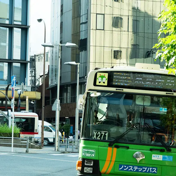 恵比寿駅のバスロータリー