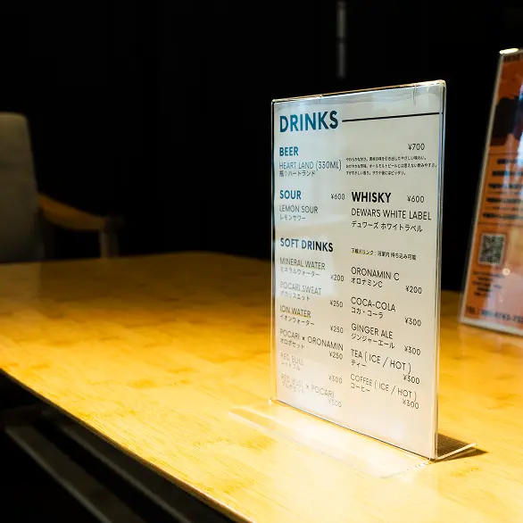 カフェスペースにある飲食メニュー